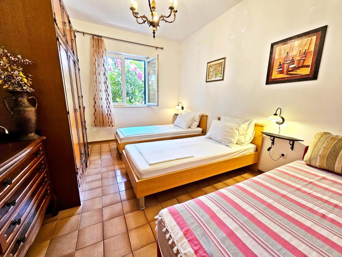 Apartments Tempera By The Beach Σπλιτ Εξωτερικό φωτογραφία